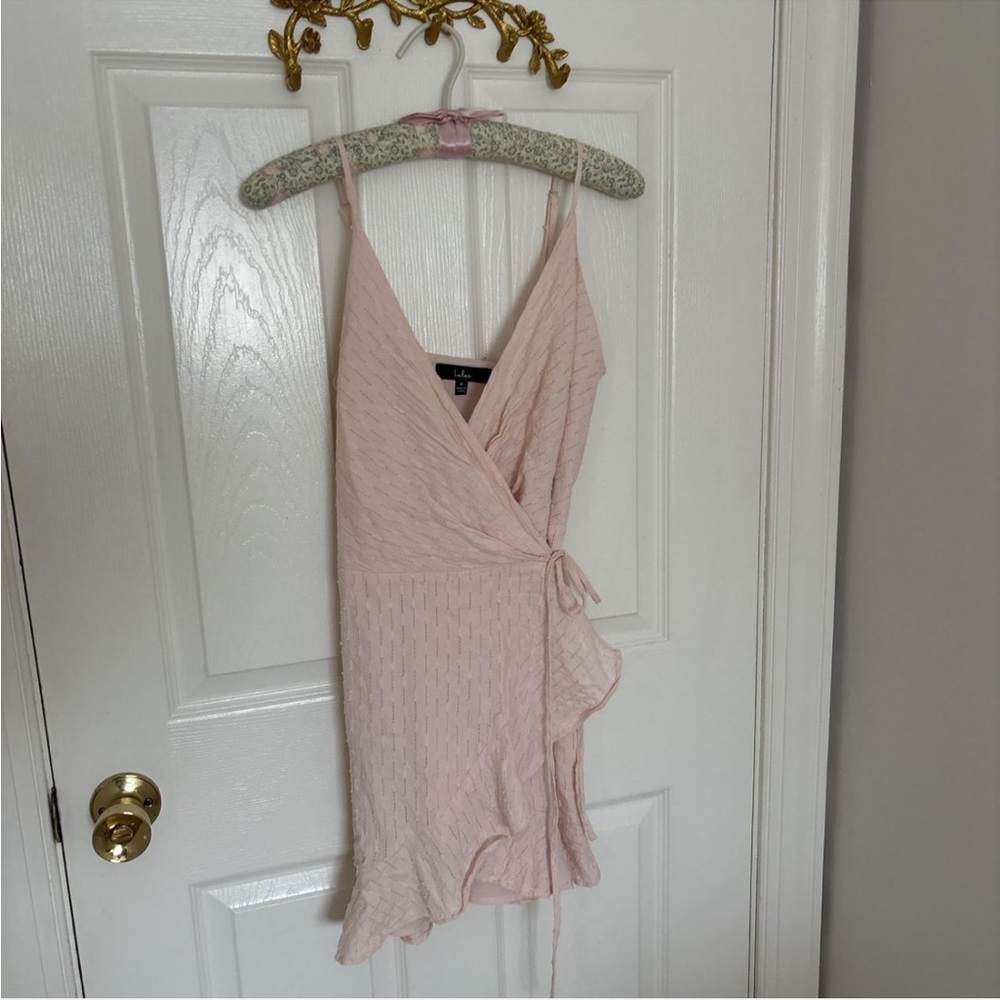Peach pink Lulus dress with tie waist
